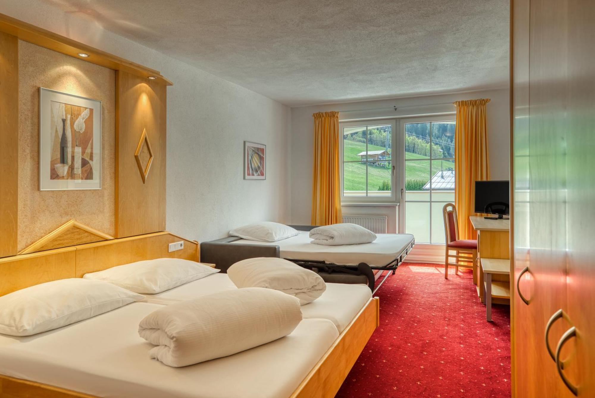 Hotel Alpen-Royal Jerzens Extérieur photo
