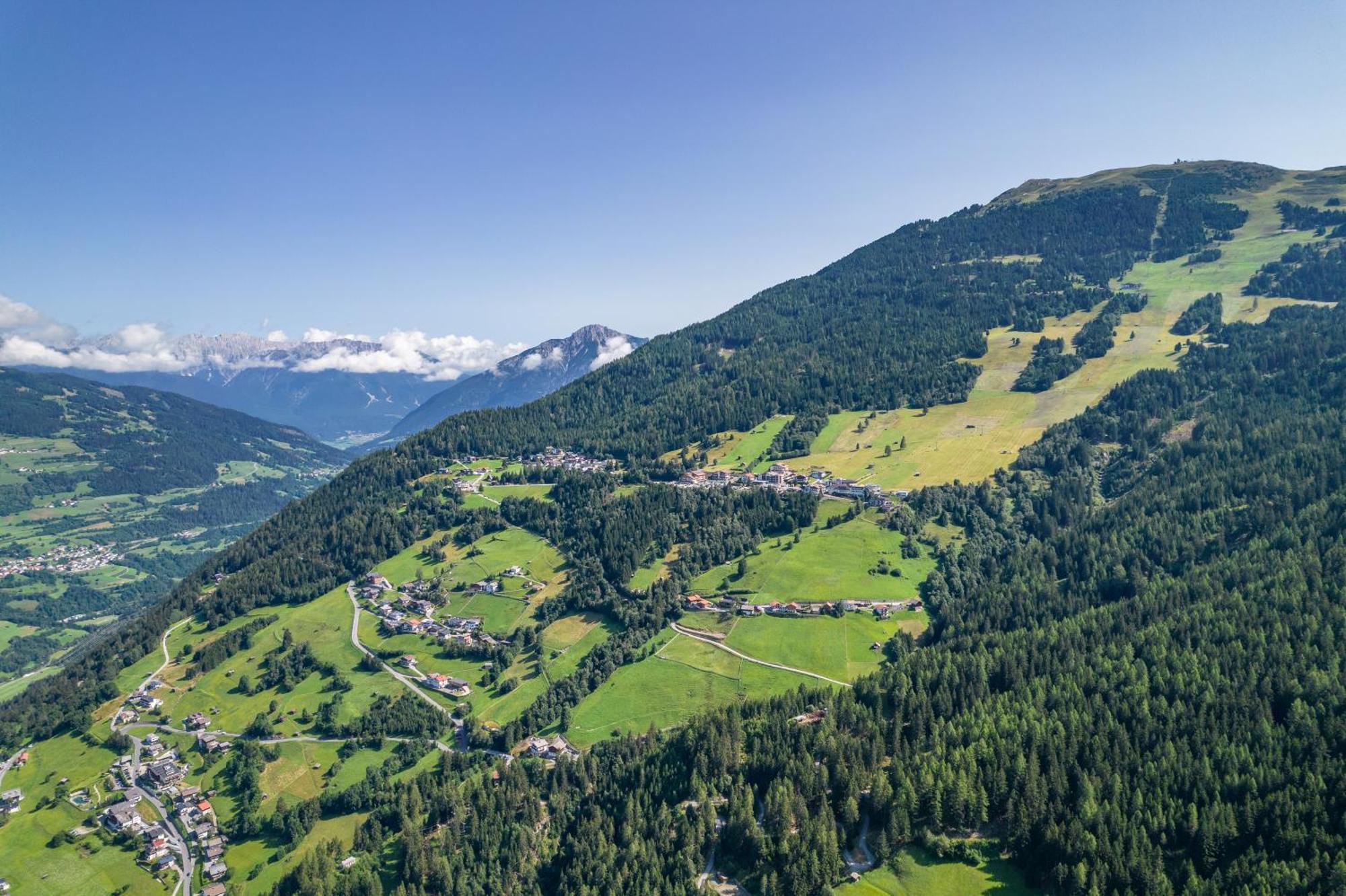Hotel Alpen-Royal Jerzens Extérieur photo
