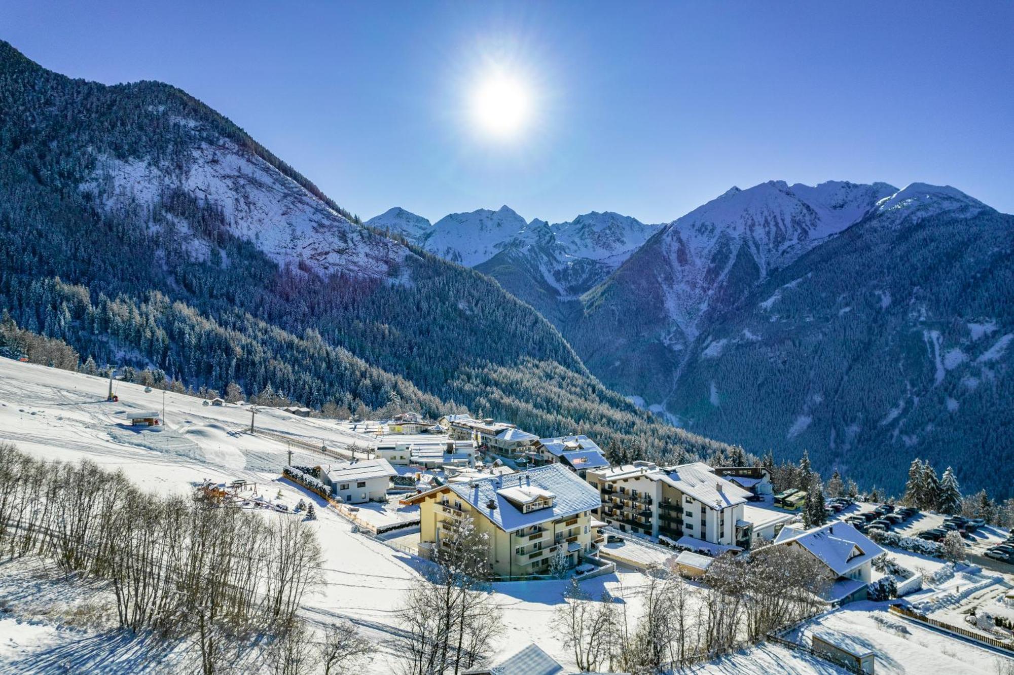 Hotel Alpen-Royal Jerzens Extérieur photo