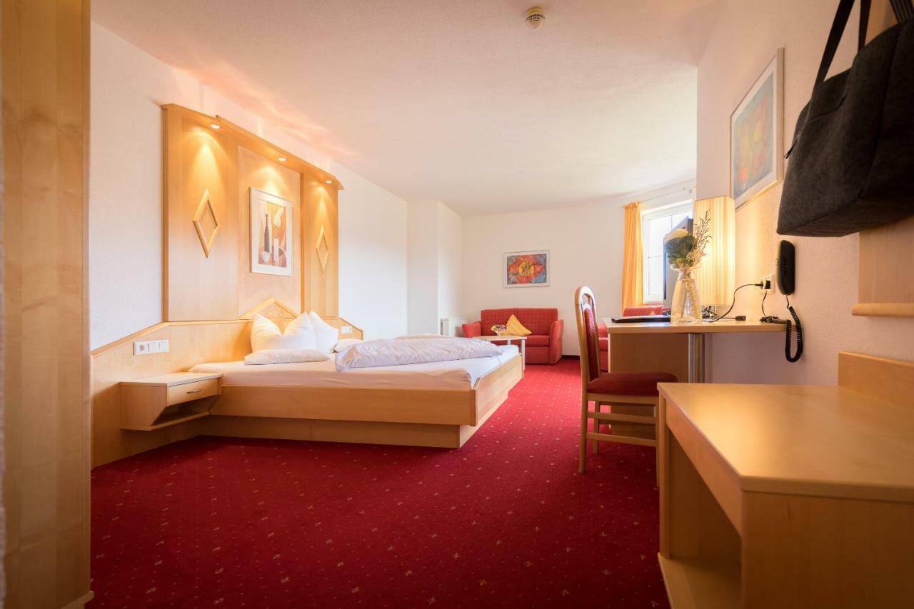 Hotel Alpen-Royal Jerzens Extérieur photo